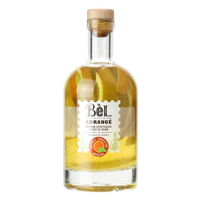 Boisson spiritueuse à base de Rhum Bèl Arrange   Menthe Orange Sanguine 32°